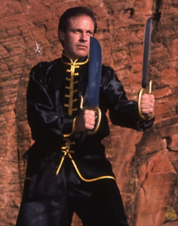 Master Ron Heimberger Wing Chun knife training